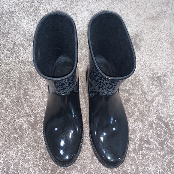 michael kors sutter rain boots